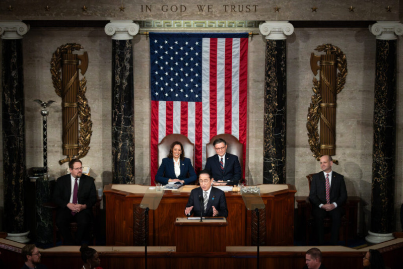 Japanese leader Kishida addresses joint session of Congress